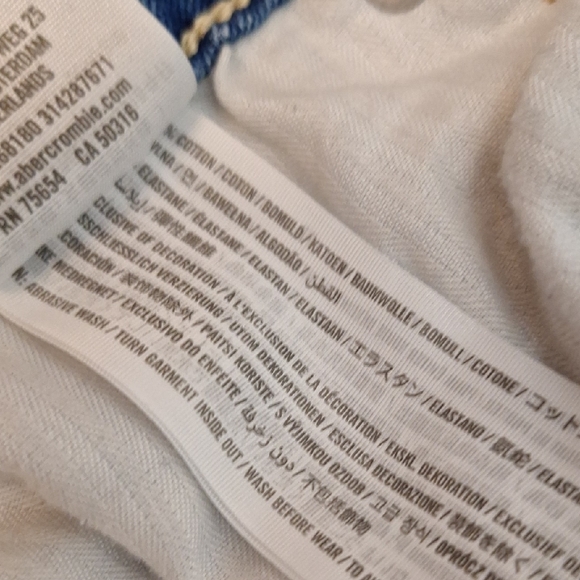 Abercrombie & Fitch Light Blue Denim Jeans, Patchwork, Distressed, Sz 8, NWOT - Picture 13 of 13